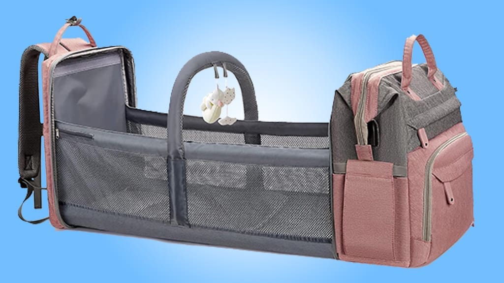 Fashionable Diaper Bags That Make Parenting Look Good