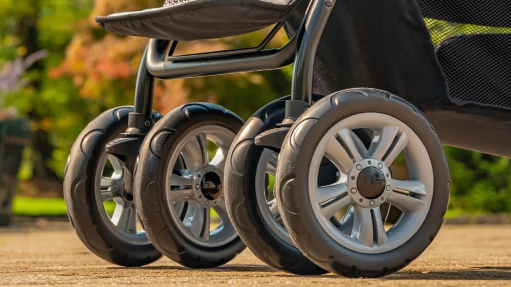 Gaggle by Foundations Compass Stroller - Triple Stroller with Individual Reclining Seats for 3 Children - Wheels